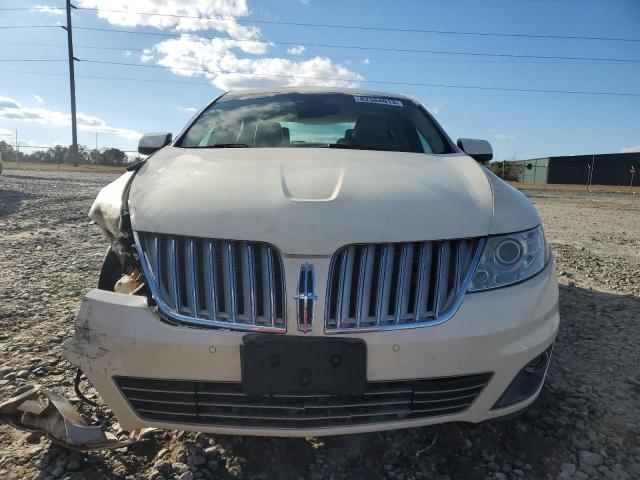 1LNHM93R99G603017 - 2009 LINCOLN MKS WHITE photo 5