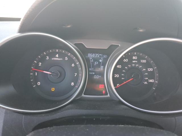 KMHTC6AD3HU320096 - 2017 HYUNDAI VELOSTER WHITE photo 9