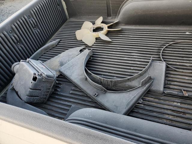 5TEGN92N92Z880941 - 2002 TOYOTA TACOMA DOUBLE CAB PRERUNNER SILVER photo 12