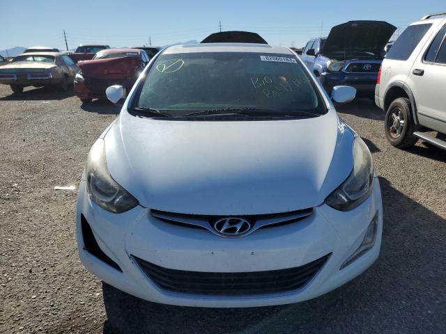 5NPDH4AE0GH686100 - 2016 HYUNDAI ELANTRA SE WHITE photo 5