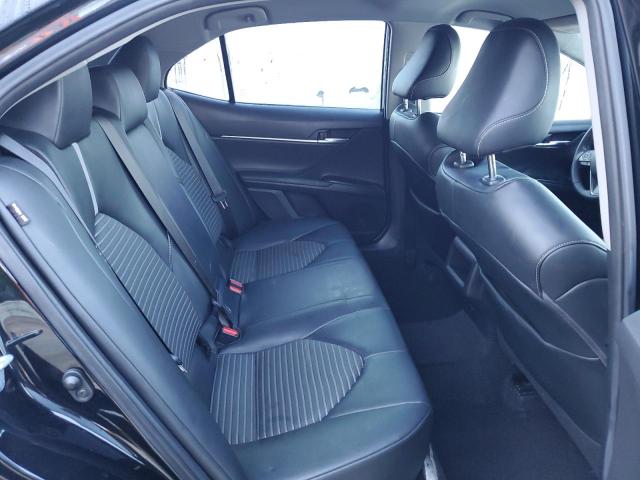 4T1G11AK8MU581808 - 2021 TOYOTA CAMRY SE 黑色 照片 10