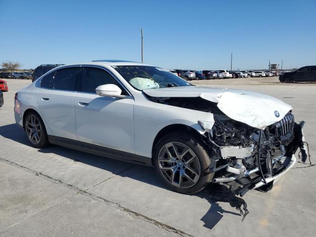 WBY33FK05RCR35352 - 2024 BMW I5 EDRIVE 40 WHITE photo 4