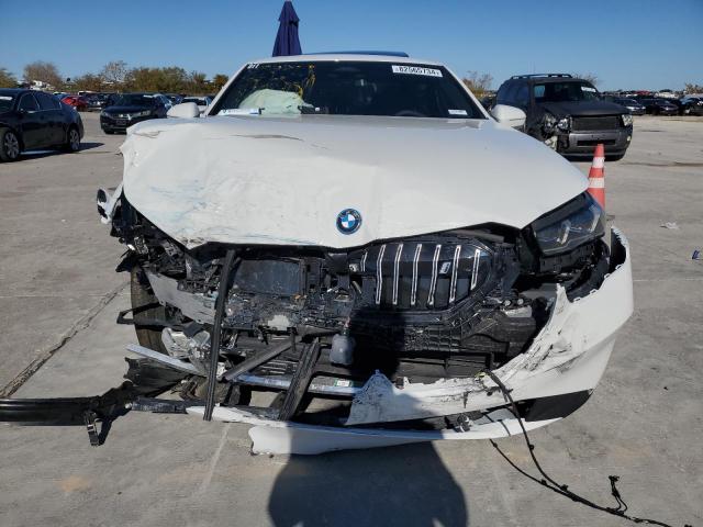 WBY33FK05RCR35352 - 2024 BMW I5 EDRIVE 40 WHITE photo 5