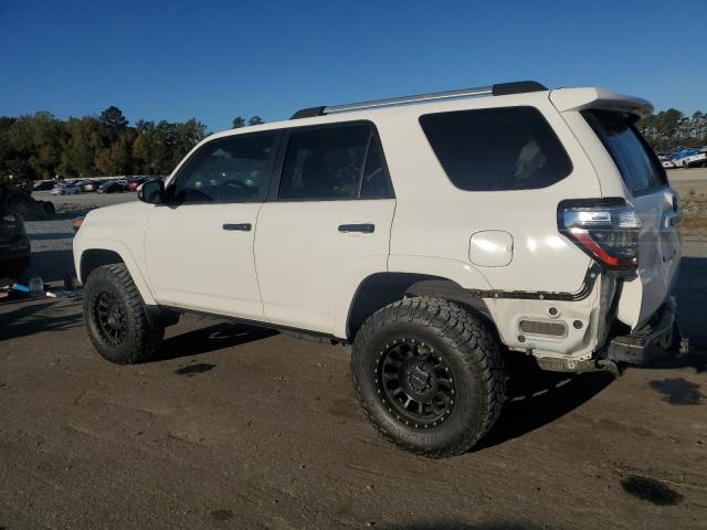 JTEZU5JR1G5111851 - 2016 TOYOTA 4RUNNER SR5 თეთრი ფოტო 2