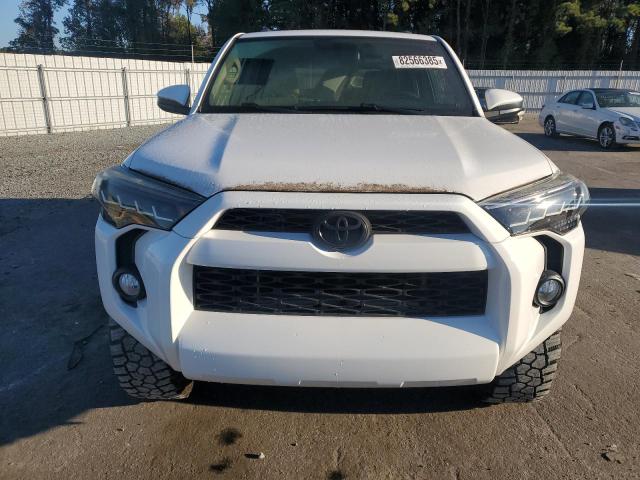 JTEZU5JR1G5111851 - 2016 TOYOTA 4RUNNER SR5 თეთრი ფოტო 5