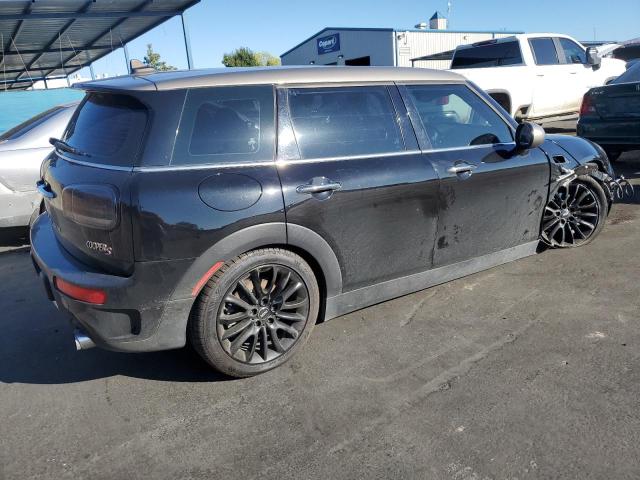 WMWLN9C55H2E49068 - 2017 MINI COOPER S CLUBMAN BLACK photo 3