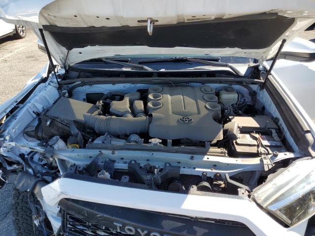 JTEBU5JR2H5443994 - 2017 TOYOTA 4RUNNER SR5/SR5 PREMIUM WHITE photo 12