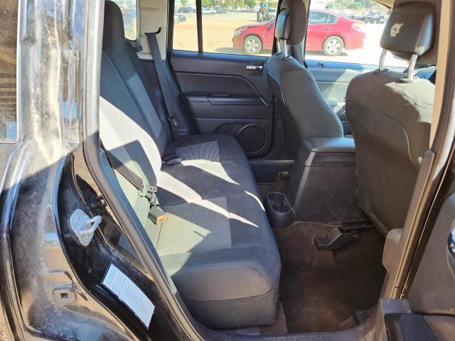 1C4NJCBA1ED843828 - 2014 JEEP COMPASS SPORT Czarny zdjęcie 11