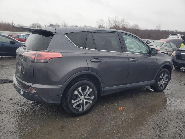 2T3BFREVXHW686085 - 2017 TOYOTA RAV4 LE GRAY photo 3