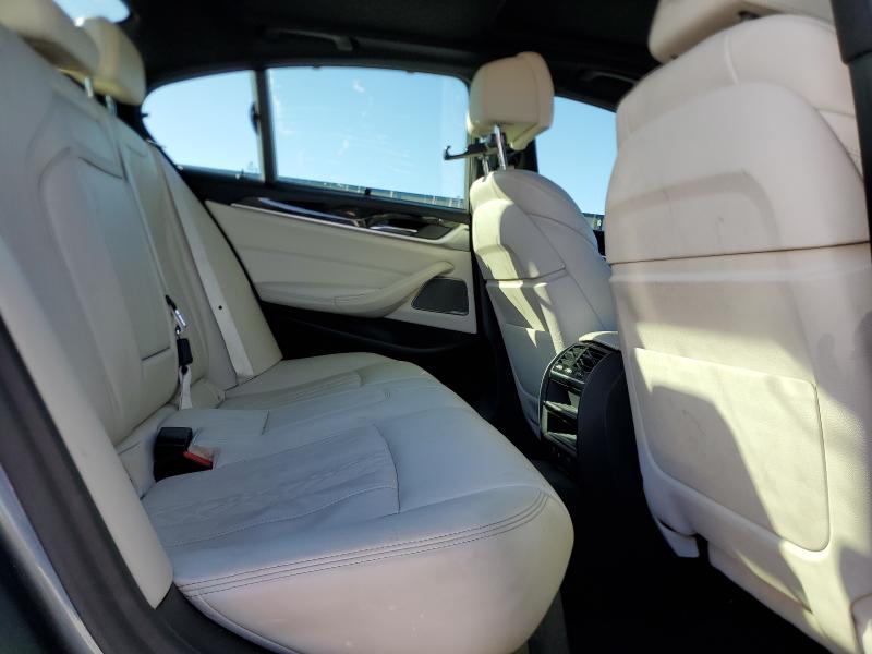 WBAJE5C59KBM76987 - 2019 BMW 540 I SILVER photo 10