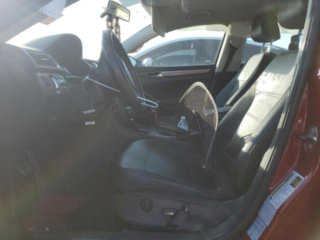 1VWDT7A32HC047659 - 2017 VOLKSWAGEN PASSAT R-LINE წითელი ფოტო 7