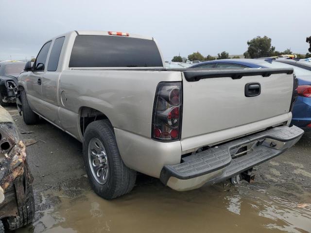 1GCEC19V96Z110566 - 2006 CHEVROLET SILVERADO C1500 SILVER photo 2