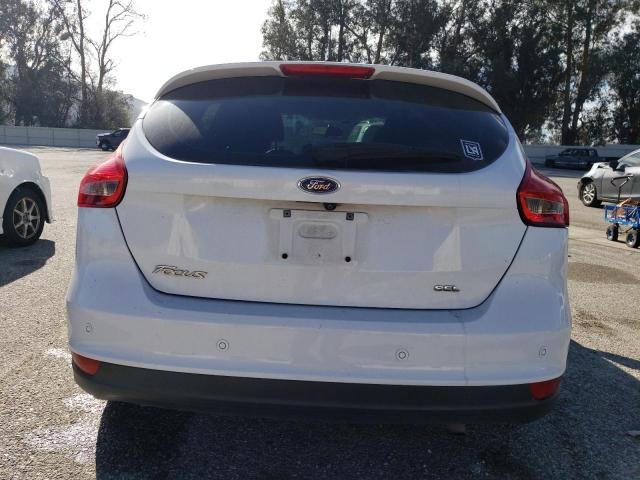 1FADP3M28JL230806 - 2018 FORD FOCUS SEL WHITE photo 6