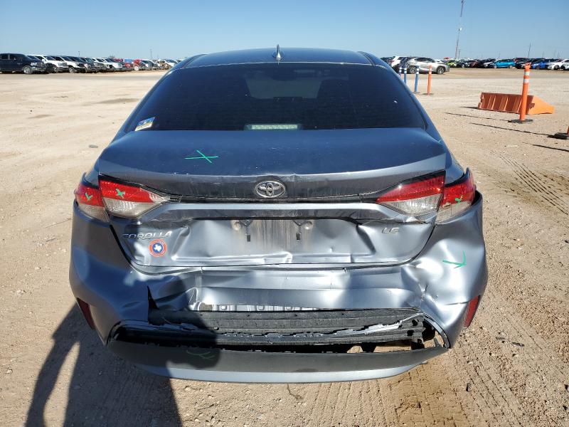 5YFEPMAE8NP366191 - 2022 TOYOTA COROLLA LE فضي صورة 6