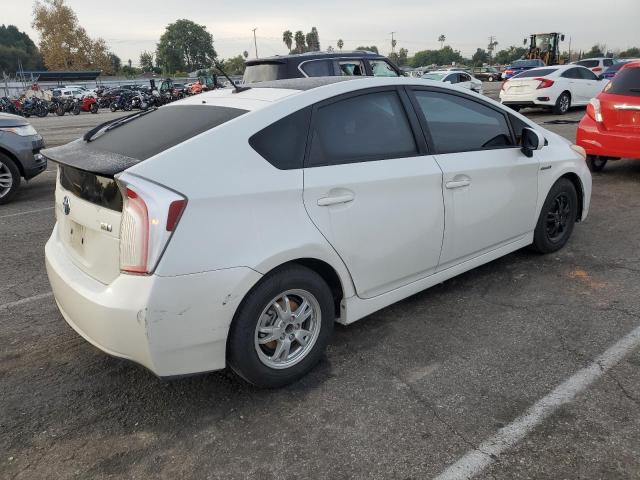 JTDKN3DU1F0400960 - 2015 TOYOTA PRIUS WHITE photo 3