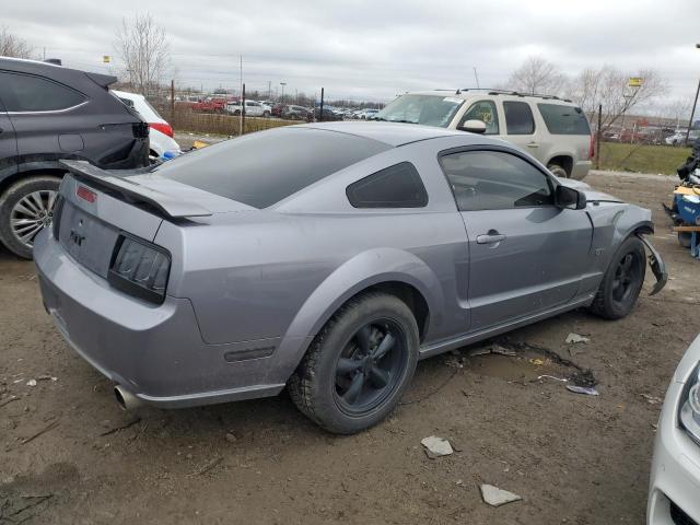 1ZVHT82H365261305 - 2006 FORD MUSTANG GT GRAY photo 3