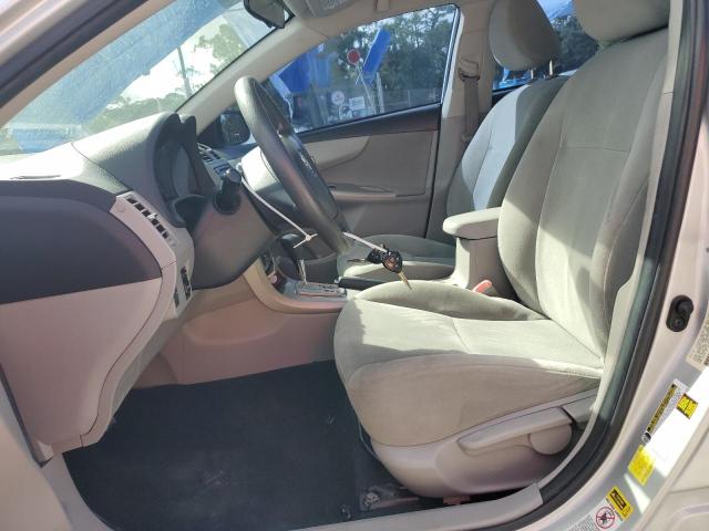 5YFBU4EE4CP056574 - 2012 TOYOTA COROLLA BASE Silber Foto 7