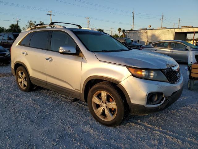 5XYKUDA25DG322668 - 2013 KIA SORENTO EX ვერცხლისფერი ფოტო 4