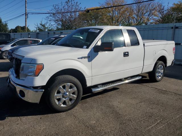2014 FORD F150 SUPER CAB, null