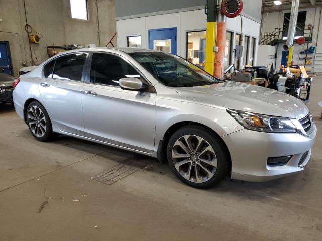 1HGCR2F55FA003854 - 2015 HONDA ACCORD SPORT SILVER photo 4