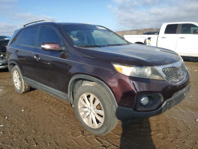 5XYKU4A29BG101359 - 2011 KIA SORENTO EX MAROON photo 4