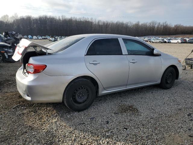 5YFBU4EEXDP202588 - 2013 TOYOTA CAROLLA BASE SILVER photo 3