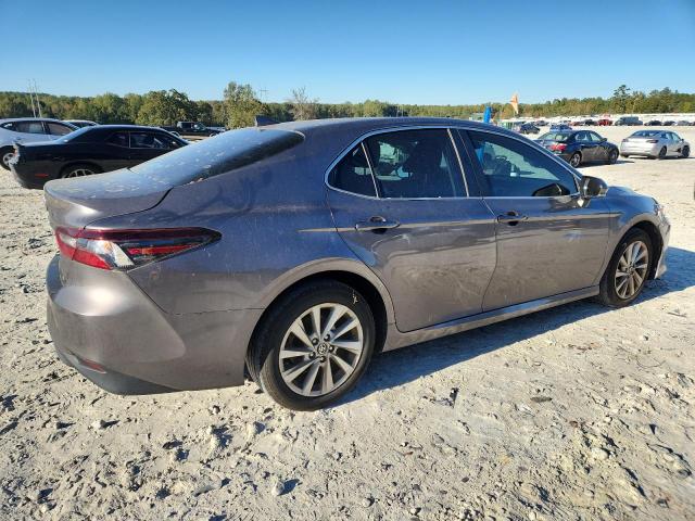 4T1R11AK9RU252888 - 2024 TOYOTA CAMRY LE SILVER photo 3