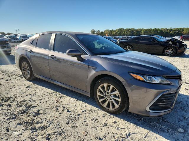 4T1R11AK9RU252888 - 2024 TOYOTA CAMRY LE SILVER photo 4