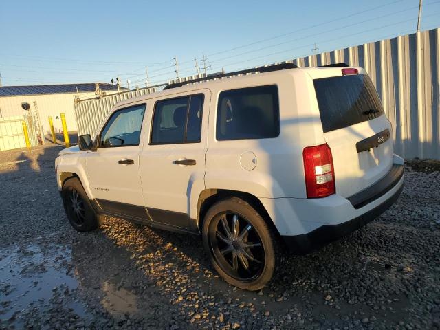 1C4NJPBB3FD203685 - 2015 JEEP PATRIOT SPORT WHITE photo 2