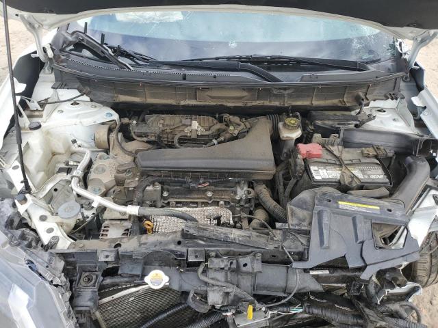 KNMAT2MT7JP525495 - 2018 NISSAN ROGUE S Білий фото 12