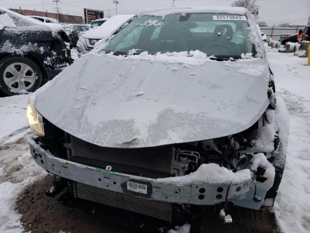 1G1BE5SM7H7110059 - 2017 CHEVROLET CRUZE LT SILVER photo 5