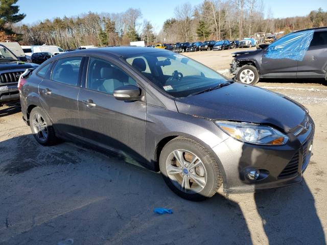 1FADP3F25EL311796 - 2014 FORD FOCUS SE GRAY photo 4