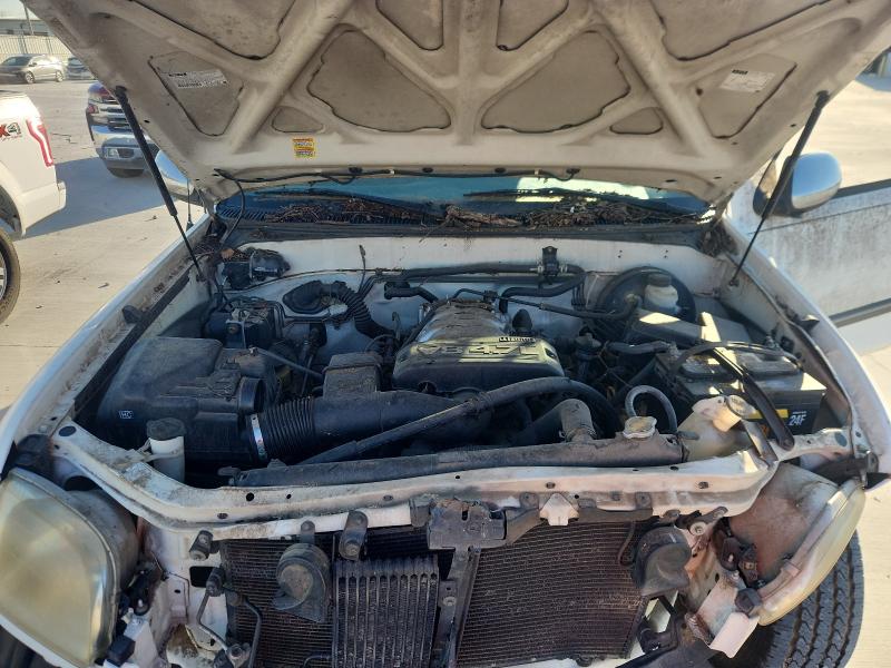 5TBRT34193S375866 - 2003 TOYOTA TUNDRA ACCESS CAB SR5 WHITE photo 11