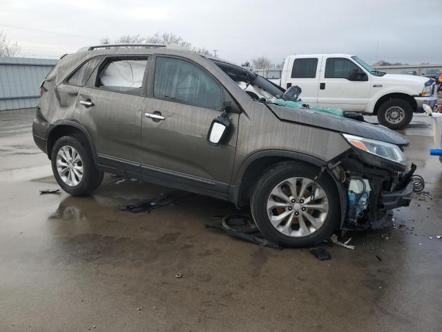 5XYKU4A75FG621821 - 2015 KIA SORENTO EX GRAY photo 4