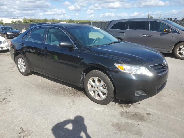 4T1BK3EK4AU112028 - 2010 TOYOTA CAMRY SE შავი ფოტო 4