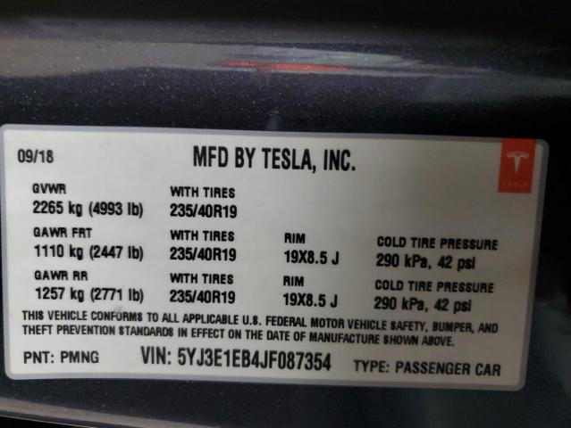 5YJ3E1EB4JF087354 - 2018 TESLA MODEL 3 ნაცრისფერი ფოტო 12