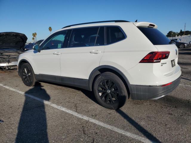 3VV3B7AX0JM159628 - 2018 VOLKSWAGEN TIGUAN SE WHITE photo 2