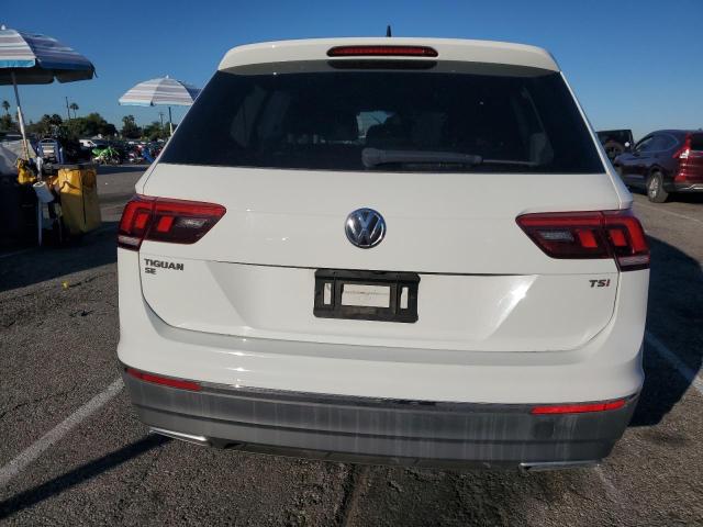 3VV3B7AX0JM159628 - 2018 VOLKSWAGEN TIGUAN SE WHITE photo 6