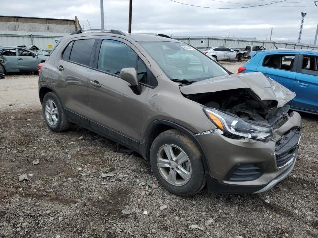 KL7CJLSB2MB304903 - 2021 CHEVROLET TRAX 1LT TAN photo 4