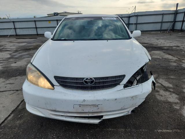 4T1BE32K64U267177 - 2004 TOYOTA CAMRY LE 白色 照片 5