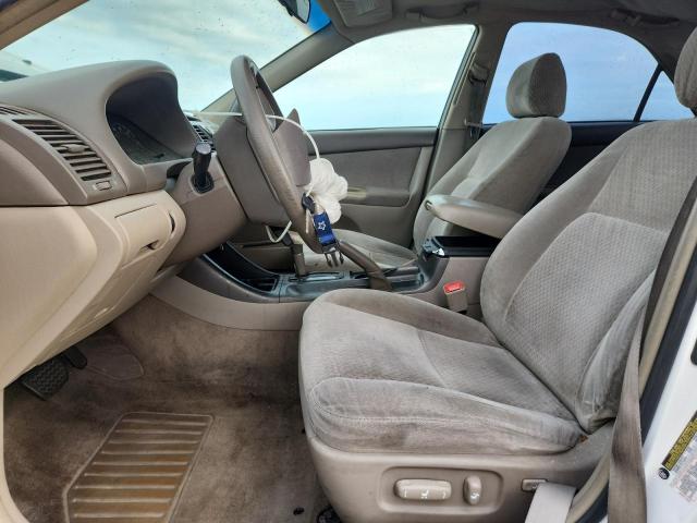 4T1BE32K64U267177 - 2004 TOYOTA CAMRY LE 白色 照片 7