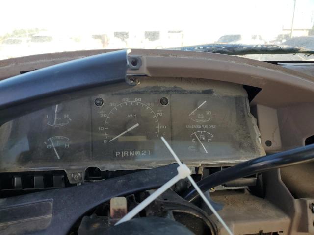 2FDHF25H6TCA65942 - 1996 FORD F250 WHITE photo 8