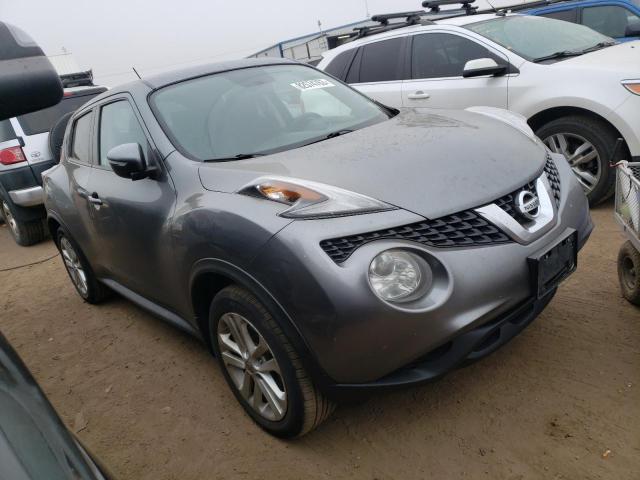 JN8AF5MV1FT557050 - 2015 NISSAN JUKE S GRAY photo 4