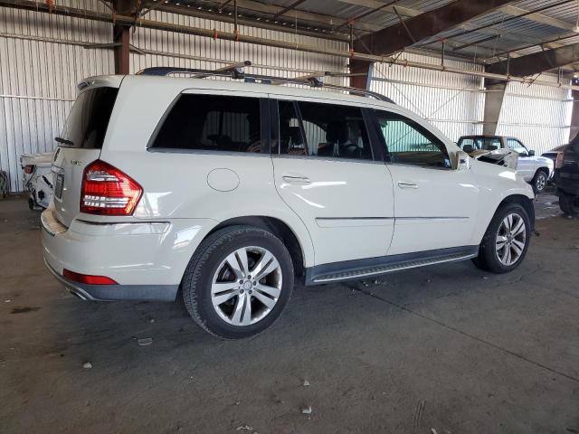4JGBF7BE6BA680889 - 2011 MERCEDES-BENZ GL 450 4MATIC WHITE photo 3