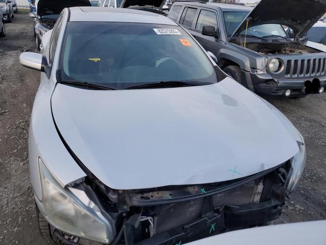 1N4AA5AP1DC830054 - 2013 NISSAN MAXIMA S SILVER photo 5