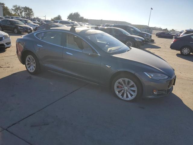5YJSA1H14EFP39566 - 2014 TESLA MODEL S GRAY photo 4