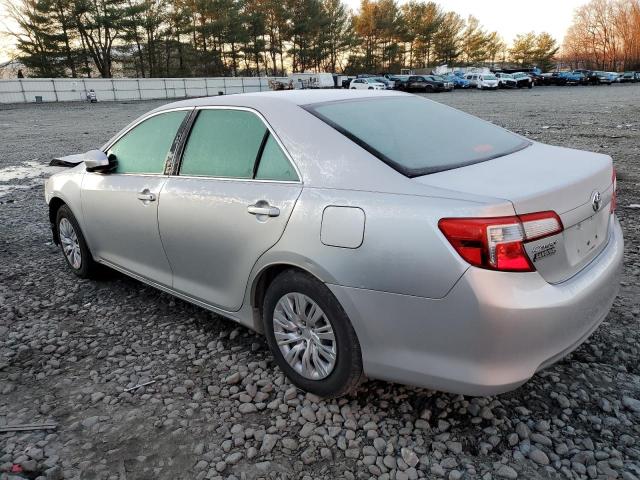 4T1BF1FK4CU148778 - 2012 TOYOTA CAMRY BASE SILVER photo 2