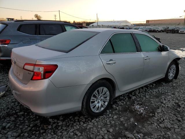 4T1BF1FK4CU148778 - 2012 TOYOTA CAMRY BASE SILVER photo 3