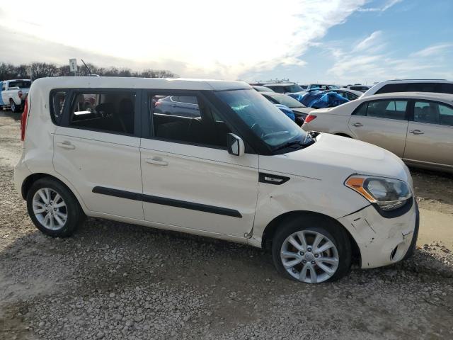 KNDJT2A58D7774608 - 2013 KIA SOUL BEIGE photo 4