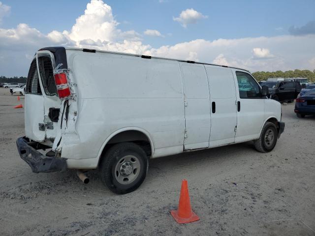 1GCWGBFP6L1144317 - 2020 CHEVROLET EXPRESS G2 WHITE photo 3
